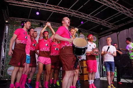 Com Together Cup